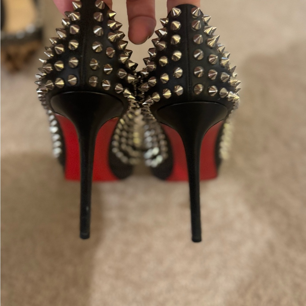 Christian Louboutin black with silver spikes size 39.5 - Picture 5 of 7